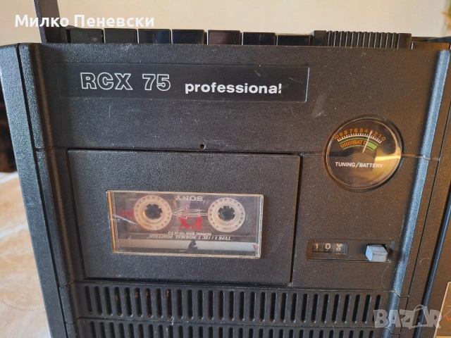 ITT RCX 75 PROFESSIONAL., снимка 2 - Радиокасетофони, транзистори - 55168111