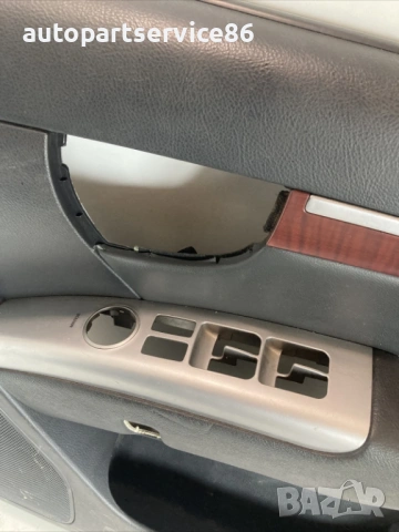 Облицовка на предна дясна врата за Hyundai Santa Fe (2009) 82320-2B000, снимка 2 - Части - 54330784