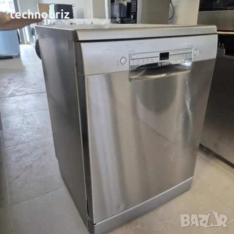 Немска инверторна свободностояща съдомиялна Bosch - 36 МЕСЕЦА ГАРАНЦИЯ, снимка 2 - Съдомиялни - 55135966