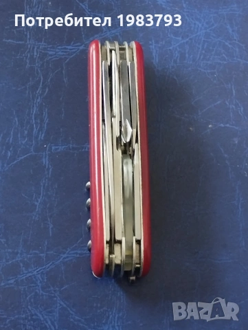 Victorinox Explorer ,с лупа-нов., снимка 6 - Ножове - 55062657
