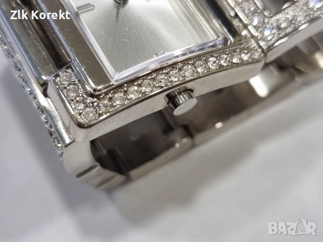 Дамски часовник Guess с кристали, снимка 7 - Дамски - 54357474