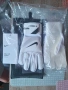 Вратарски ръкавици Nike Match, снимка 1