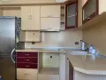 Кухня с вградена съдомиялна и ширм, снимка 1