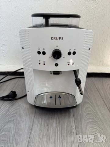 Компактен Кафеавтомат Krups Essential EA8105 (15 Bar, Метална мелачка, Еспресо)