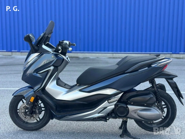 Продавам Honda Forza 300i, снимка 7 - Мотоциклети и мототехника - 54700382