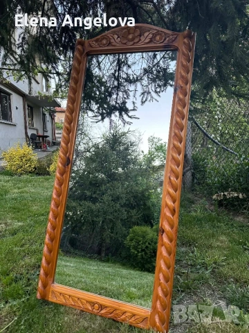 Огледало, дърворезба