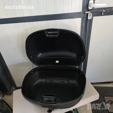голям мото куфар ,топ каса 46L., снимка 5 - Аксесоари и консумативи - 55405041