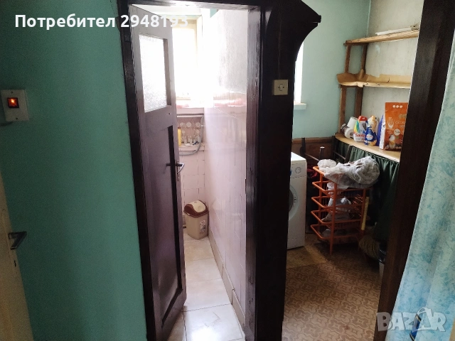 Къща с двор и гараж , снимка 10 - Къщи - 55150841
