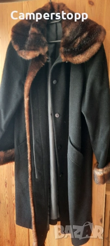 Damen Wintermantel Gr.42, снимка 2 - Палта, манта - 54797789