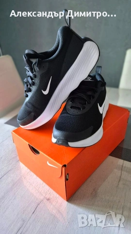Дамски маратонки Nike 