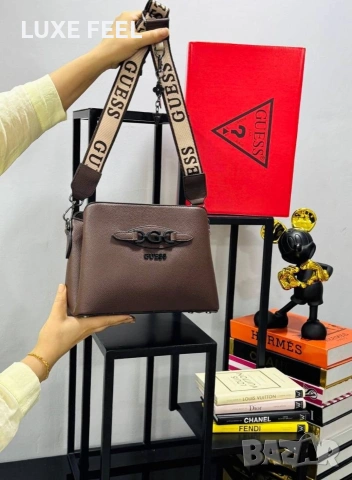 GUESS 💎Дамски Чанти , снимка 2 - Чанти - 53952327