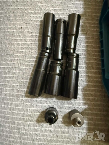 Акомулаторен Гайковерт с две батерии,зарядно, снимка 7 - Куфари с инструменти - 53970708