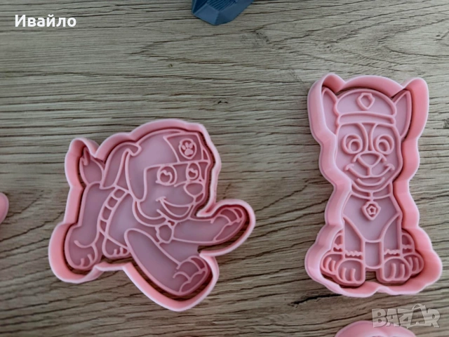 🐾 Комплект формички за сладки "Пес Патрул" (PAW Patrol) – 6 броя, снимка 2 - Форми - 54224818