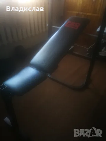 Лежанка, лостове, дъмбели и свободни тежести!! 