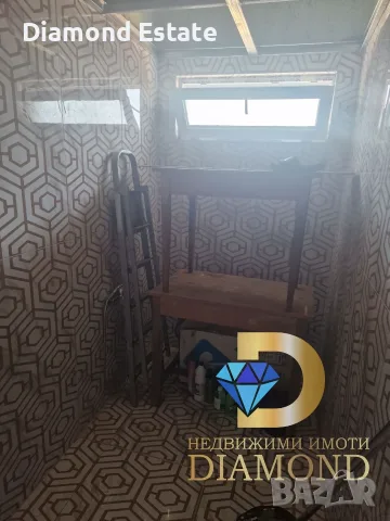 Двуетажна къща с гараж в село Брод, общ. Димитровград, снимка 15 - Къщи - 55311619