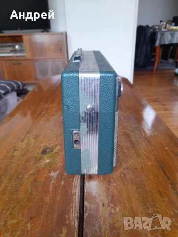 Старо радио,радиоприемник Grundig Exportboy, снимка 4 - Антикварни и старинни предмети - 54621751