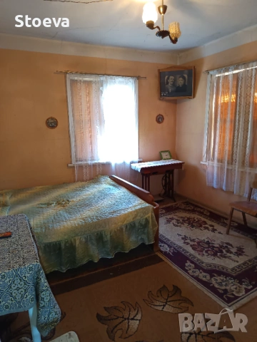 Продавам къща в Стрелча , снимка 10 - Къщи - 53963039