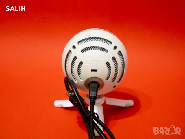 Blue Snowball Pro White Бял USB Микрофон за стрийминг, подкаст, гейминг, запис, влог, снимка 4 - Микрофони - 55244190