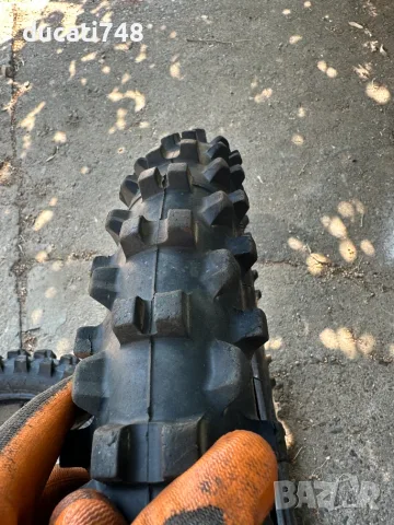 Предна и задна мотокрос гуми - 110/90/19 - 80/100/21 - Pirelli, снимка 10 - Гуми и джанти - 55532646