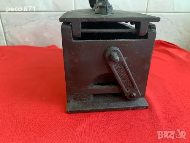 "Вулканъ" Варна Стара ютия на жар Лъвска глава, снимка 5 - Антикварни и старинни предмети - 55658355