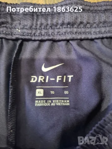 Къси гащи Nike XL , снимка 2 - Спортни дрехи, екипи - 55469857