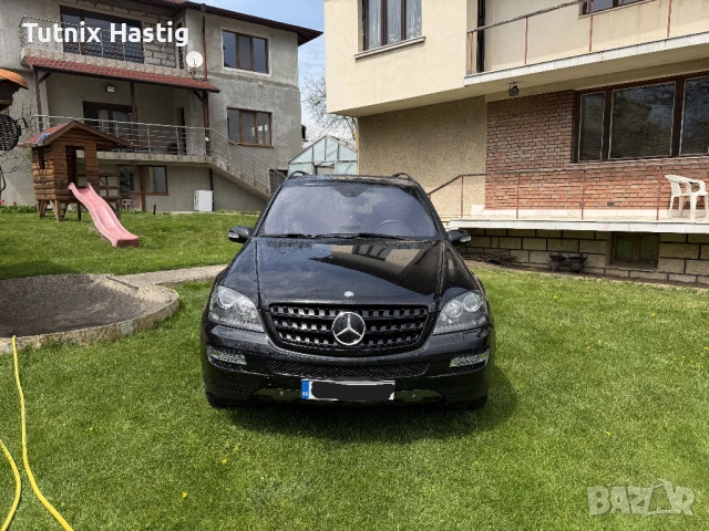 Mercedes-Benz ML 320 Edition 10 Sport Всички екстри, снимка 3 - Автомобили и джипове - 54490887