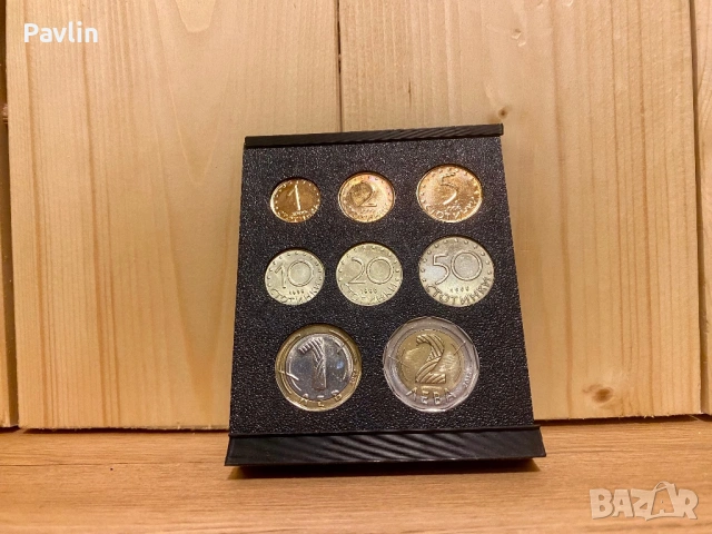 (С монети!) Стойка за монети лев стотинки, снимка 6 - Нумизматика и бонистика - 54230991