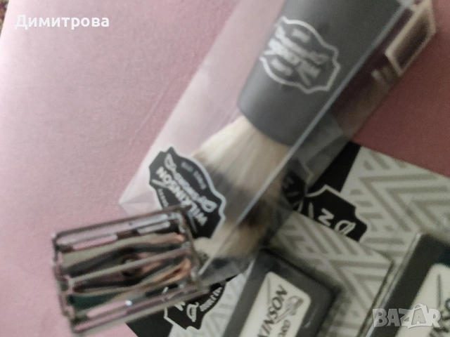 комплект за бръснене , снимка 2 - Тримери - 54373686