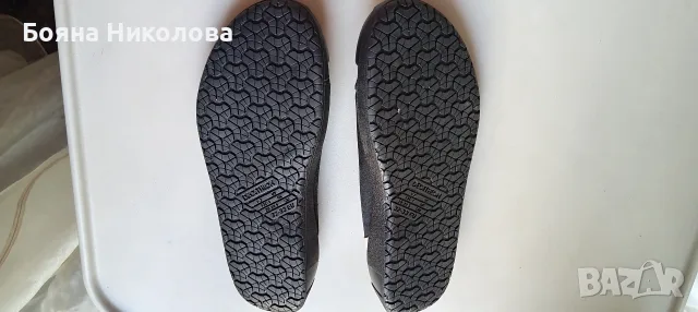Аква обувки, 32-33, Декатлон, снимка 2 - Детски обувки - 55334071