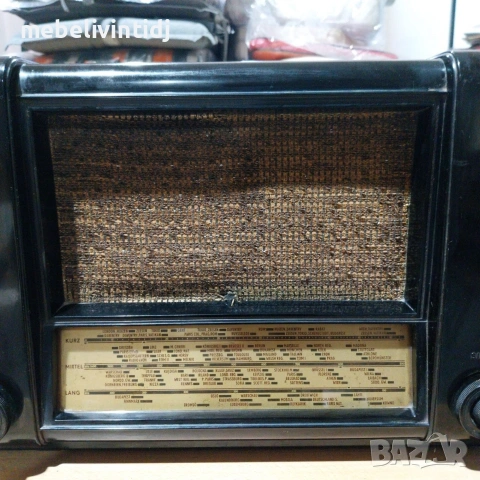 Ретро радиоприемник Siemens Kammermusik Super 92W, снимка 2 - Антикварни и старинни предмети - 53650070