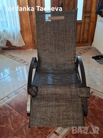 Люлеещ се стол шезлонг