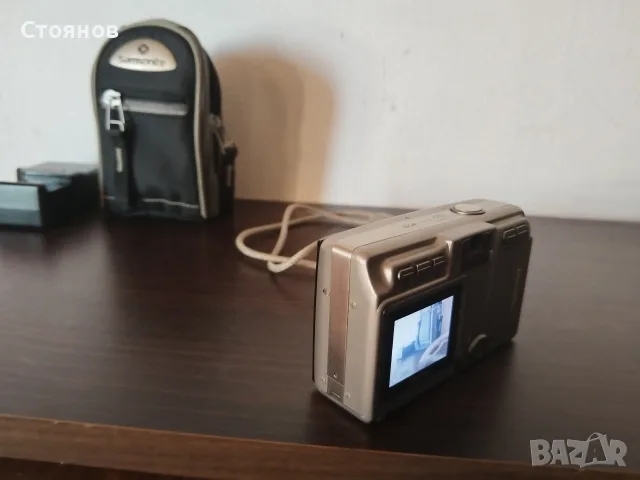 Камера Konica Digital Revio KD-310Z Japan , снимка 12 - Фотоапарати - 55683153