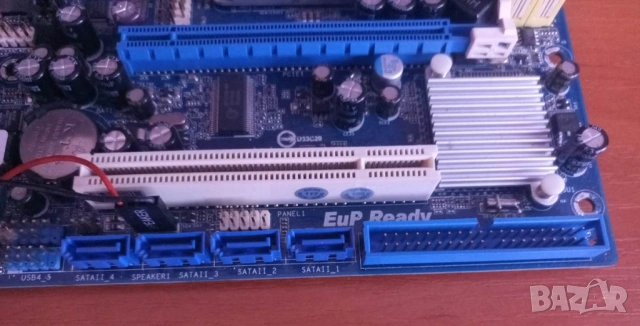 Дъно G31M-VS2 + 4GB RAM + CPU + FAN, снимка 3 - Дънни платки - 53988760