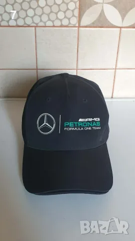 Оригинални нови шапки Puma Mercedes Petronas  , Porsche, Mammut , снимка 2 - Шапки - 55658821