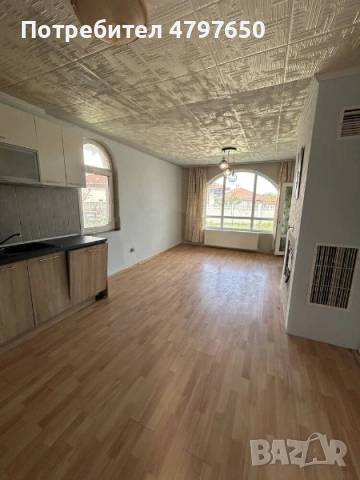 Къща в кв. Мина Черно море с двор 450 кв.м, снимка 5 - Къщи - 54676187