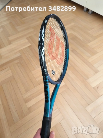 Като нова!!!- Wilson Ultra V4, снимка 2 - Тенис - 54606229