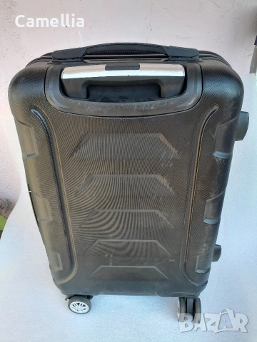 Мълък куфар на колелца , снимка 6 - Куфари - 53802347