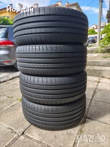 Летни гуми 19 ' цола DUNLOP 225 / 45/ R19 4 броя