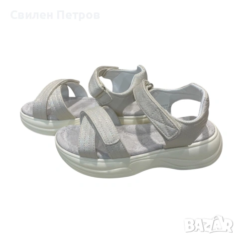 Детски сандали, снимка 3 - Детски сандали и чехли - 54462750