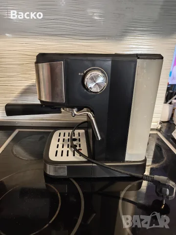 Кафемашина Rohnson R-98035 - за ремонт или части, снимка 4 - Кафемашини - 55342084