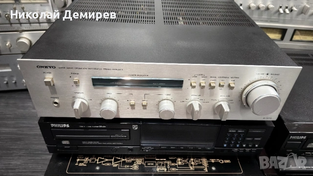 Onkyo A 7070 като Нов, снимка 3 - Ресийвъри, усилватели, смесителни пултове - 54736443