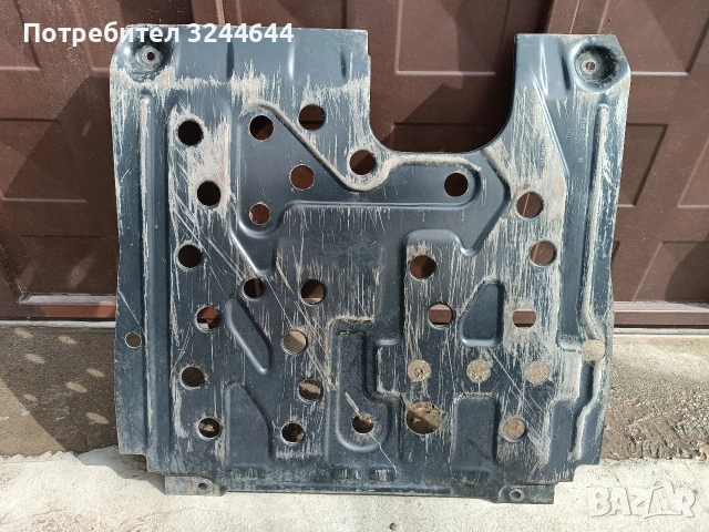 Метална кора под двигателя Опел Астра j , снимка 2 - Части - 54247993