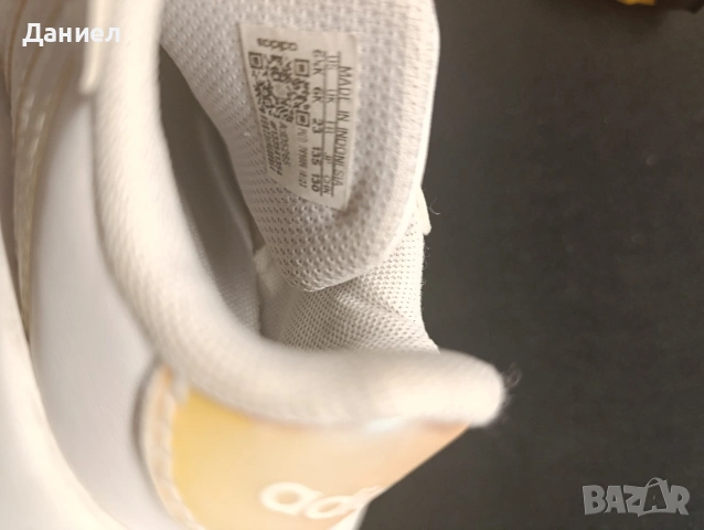 Детски маратонки Adidas , снимка 5 - Детски маратонки - 54755909