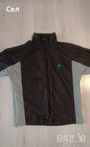 Ветровка New Balance L, снимка 4 - Спортни дрехи, екипи - 54789851