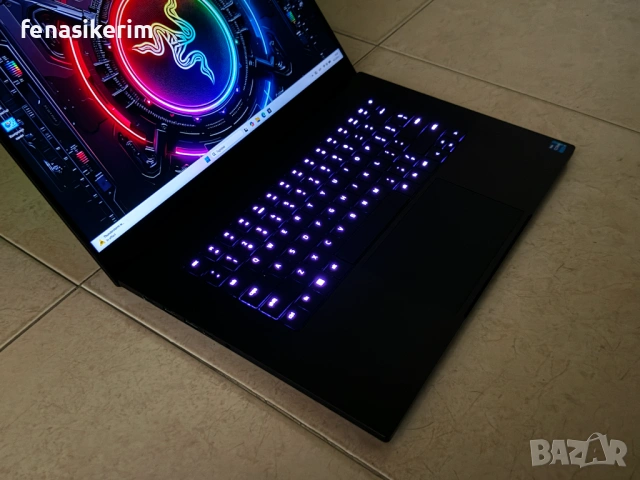 15.6' 2.5K 240Hz i7-12800H Razer Blade Advanced 16GB DDR5/1TB NVMe/Nvidia RTX 3070 Ti 8GB/Бат. 6ч., снимка 7 - Лаптопи за игри - 54575471