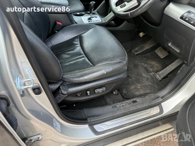 на части Kia Sorento 2.2 crdi automatic 2011, снимка 12 - Автомобили и джипове - 54760227