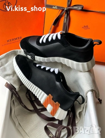 Нови обувки Hermes 