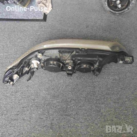   Фар за Renault Laguna II Grandtour (03.2001 - 12.2007), позиция: лява, снимка 2 - Части - 54751217