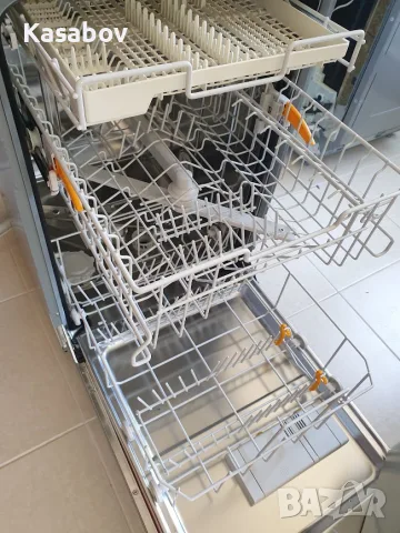 Miele Съдомиялна - 9 Комплекта - Пълно Вграждане - 45см - Тясна, снимка 6 - Съдомиялни - 55482464