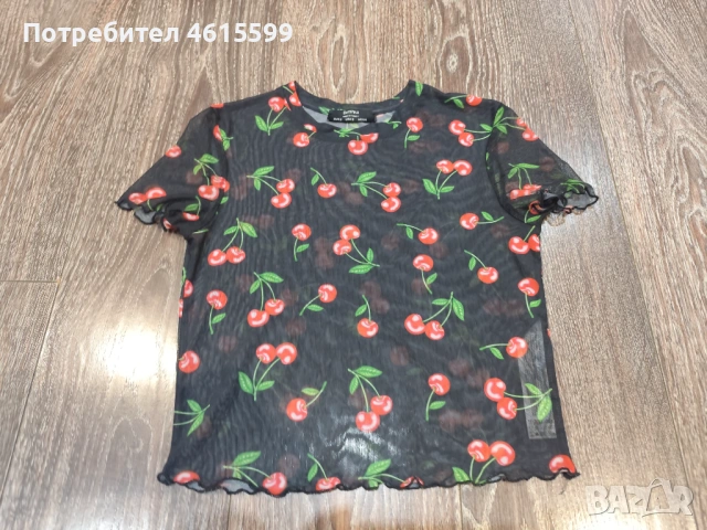 блузка на Bershka, снимка 2 - Тениски - 54555837